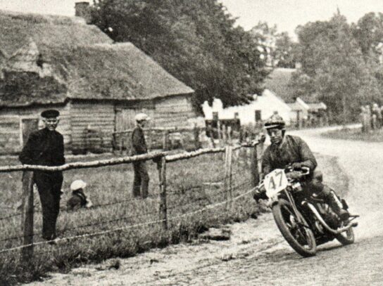 Tour de TT